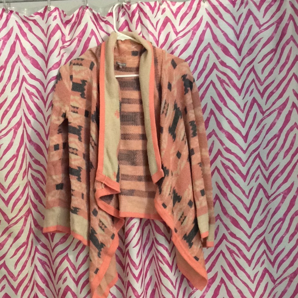 Creamy peachy color